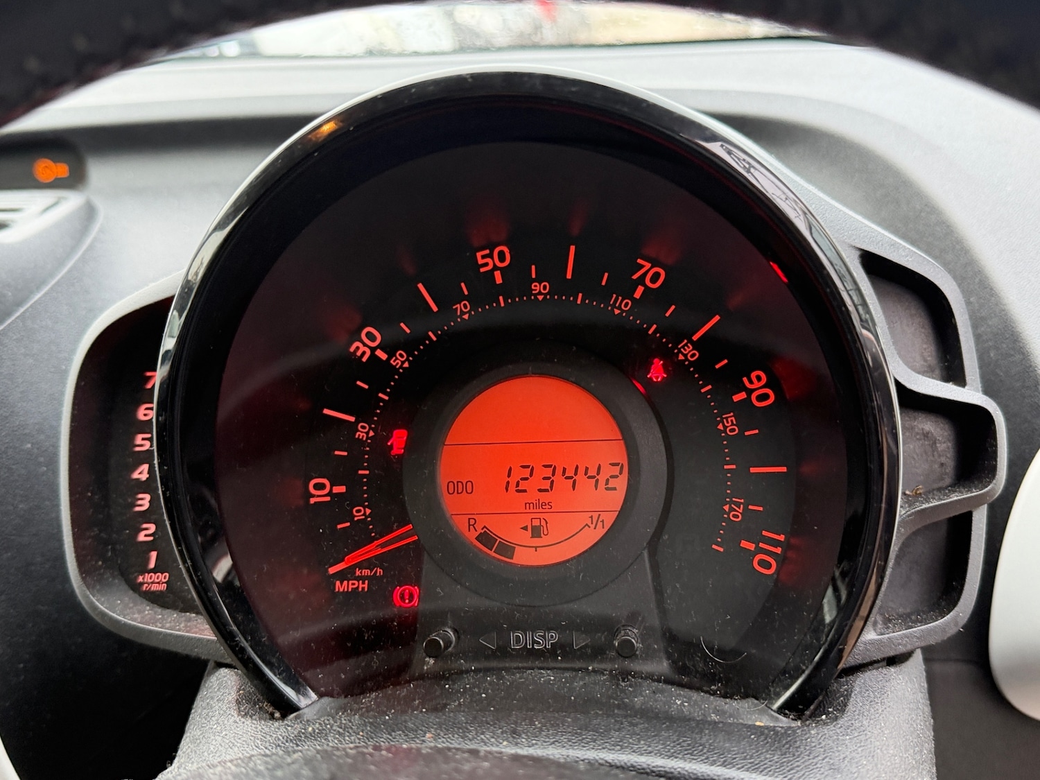 Used Peugeot 108 2016 for sale - 76329628: Photo 11