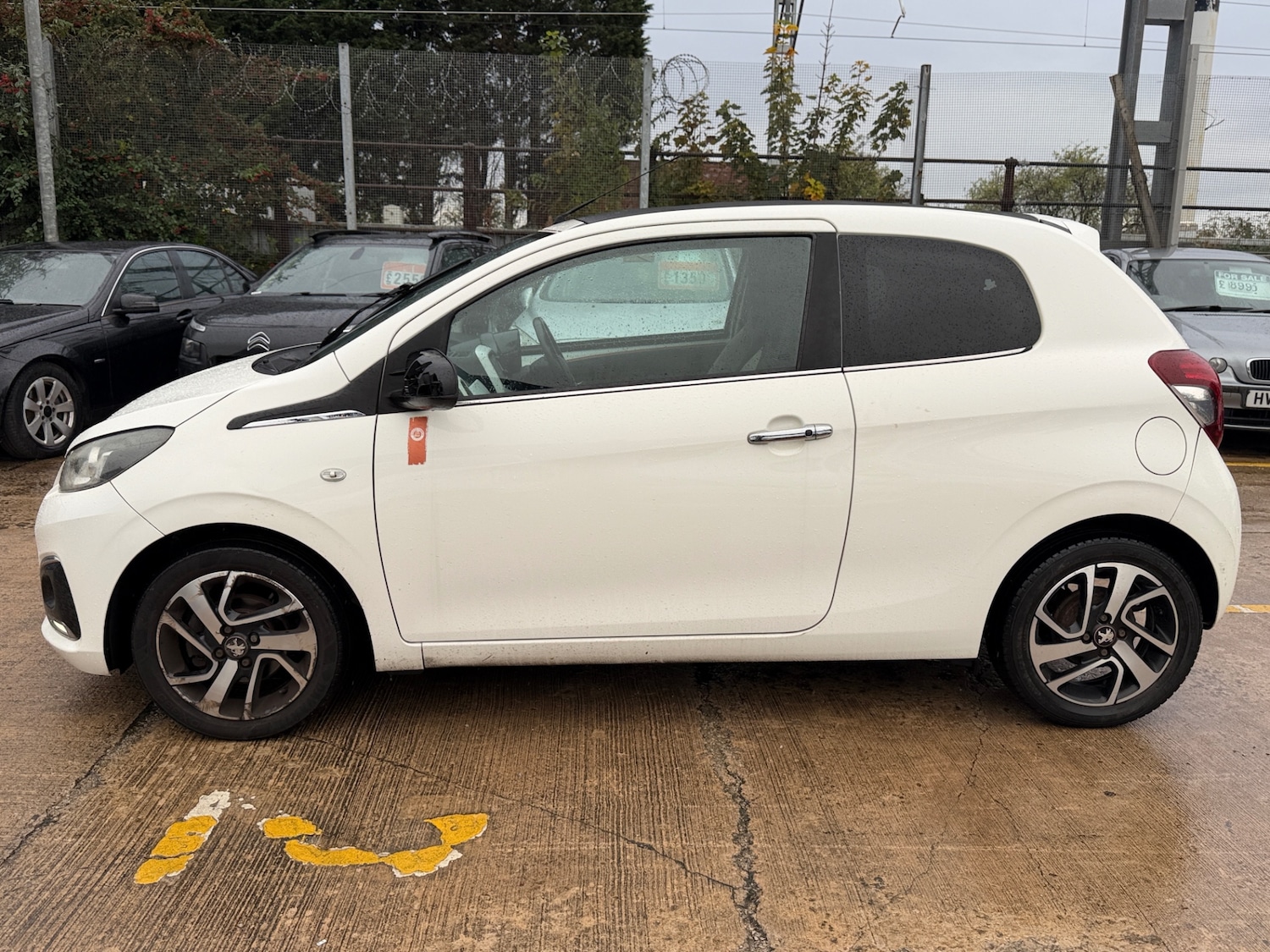 Used Peugeot 108 2016 for sale - 76329628: Photo 4