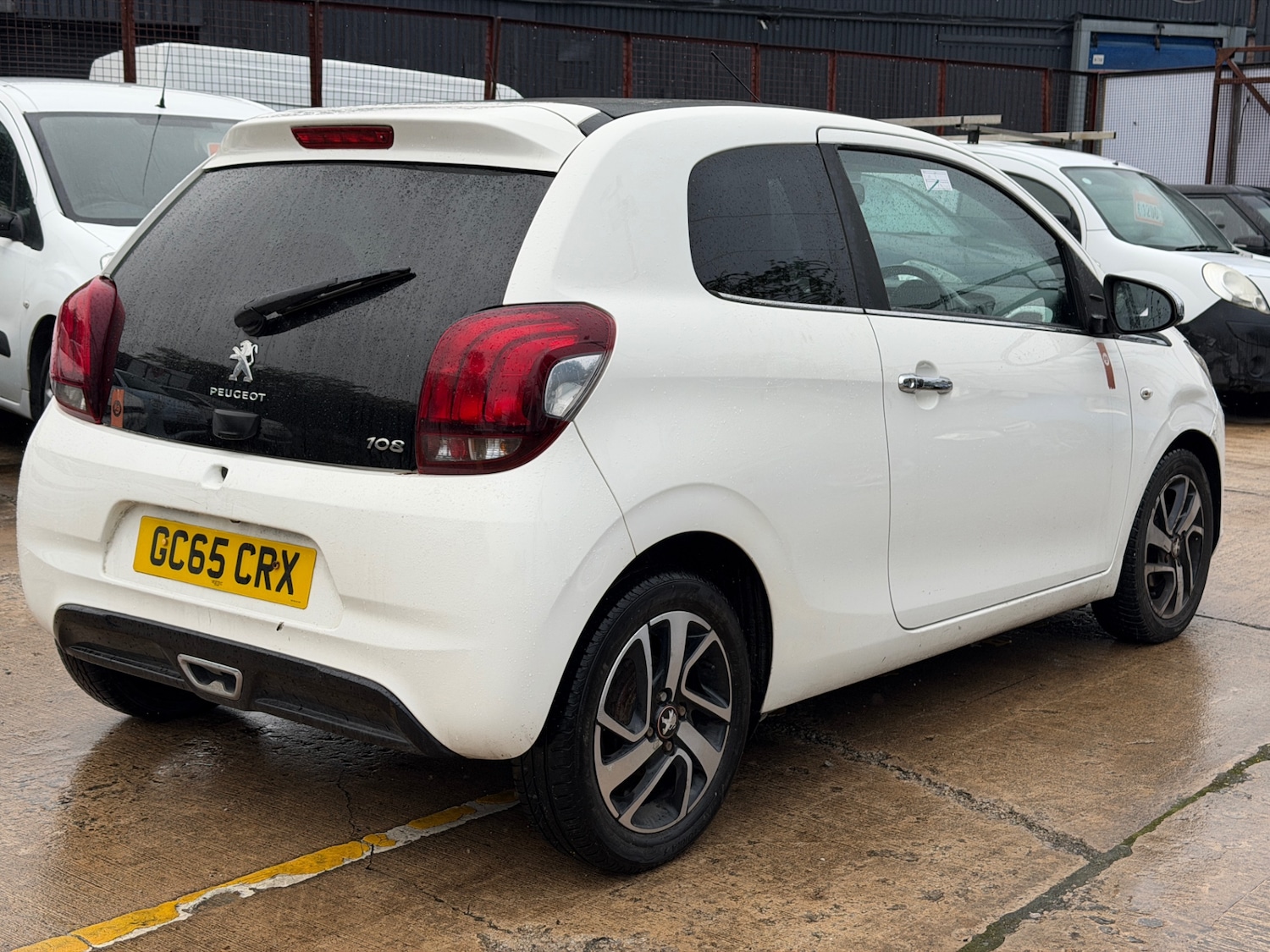 Used Peugeot 108 2016 for sale - 76329628: Photo 8
