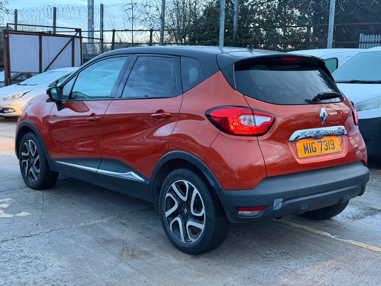 Used Renault Captur 2014 for sale - 77161999: Photo 6