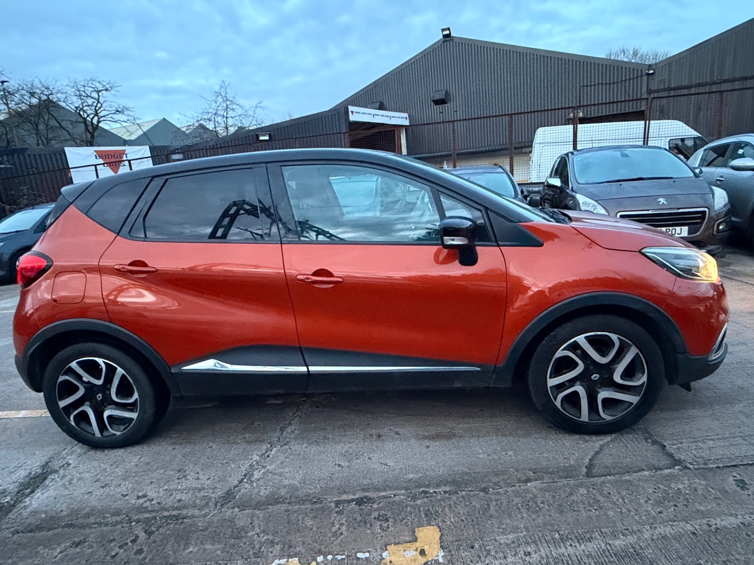 Used Renault Captur 2014 for sale - 77161999: Photo 8