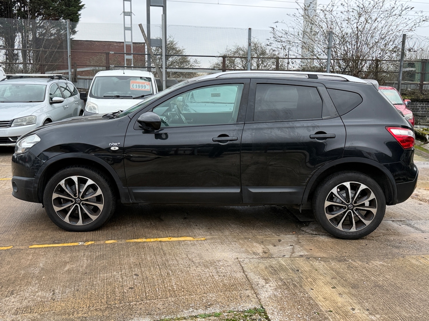 Used Nissan Qashqai 2012 for sale - 77033549: Photo 4