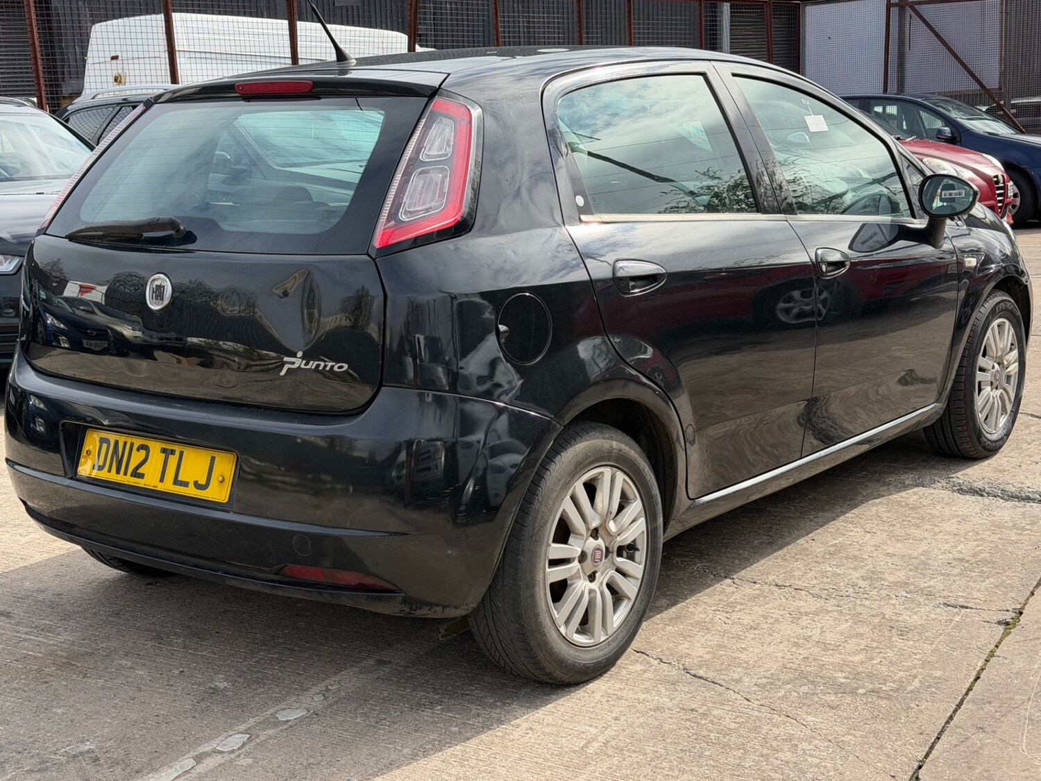 Used Fiat Punto 2012 for sale - 78140415: Photo 7