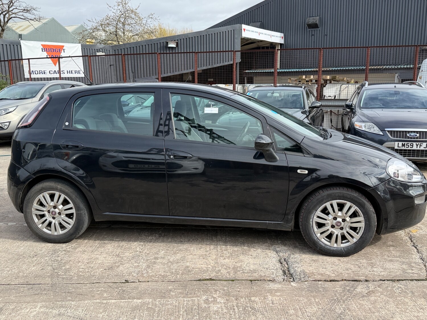 Used Fiat Punto 2012 for sale - 78140415: Photo 8