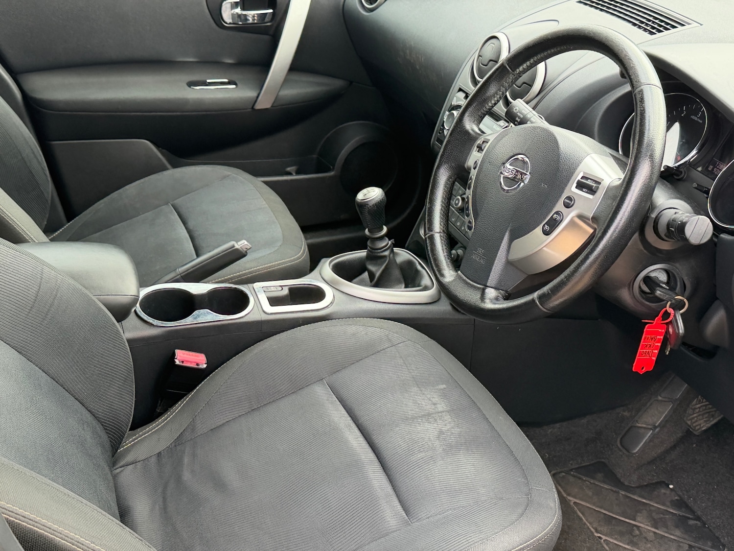 Used Nissan Qashqai 2010 for sale - 77649872: Photo 12