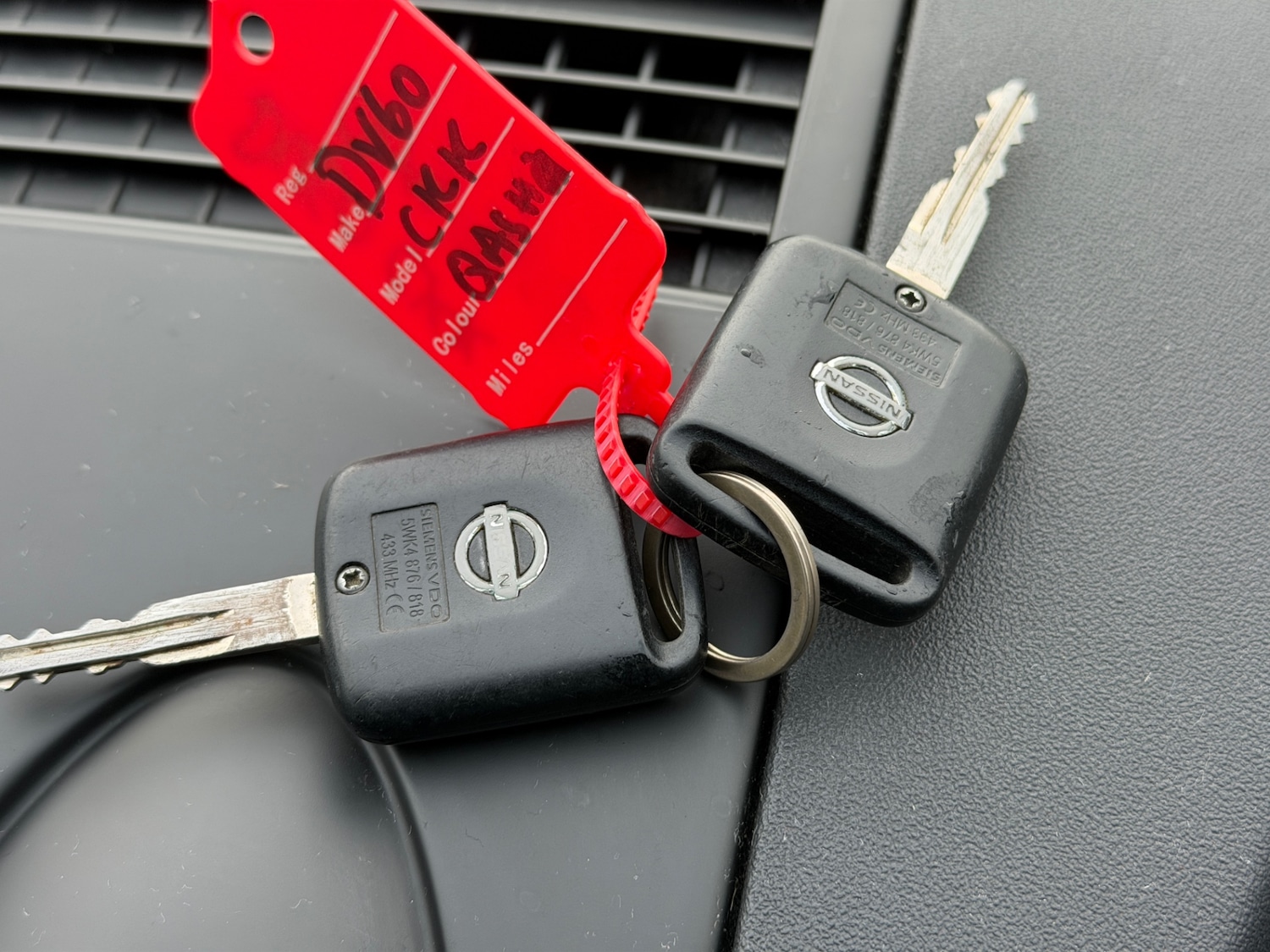 Used Nissan Qashqai 2010 for sale - 77649872: Photo 19