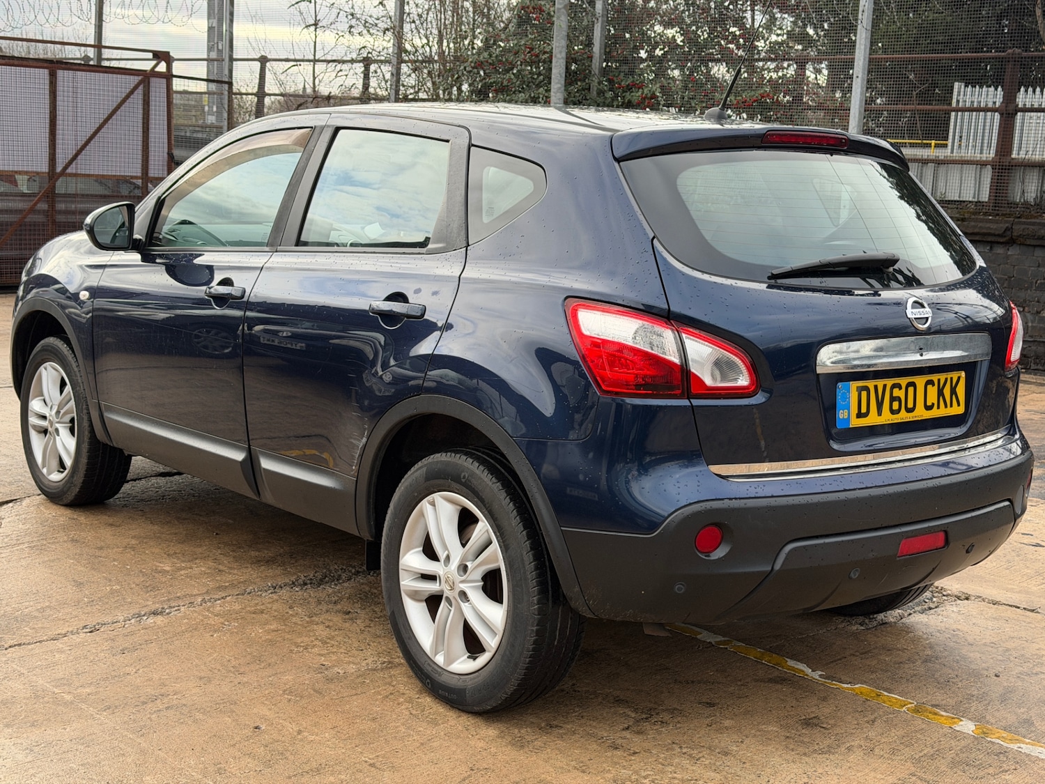 Used Nissan Qashqai 2010 for sale - 77649872: Photo 7
