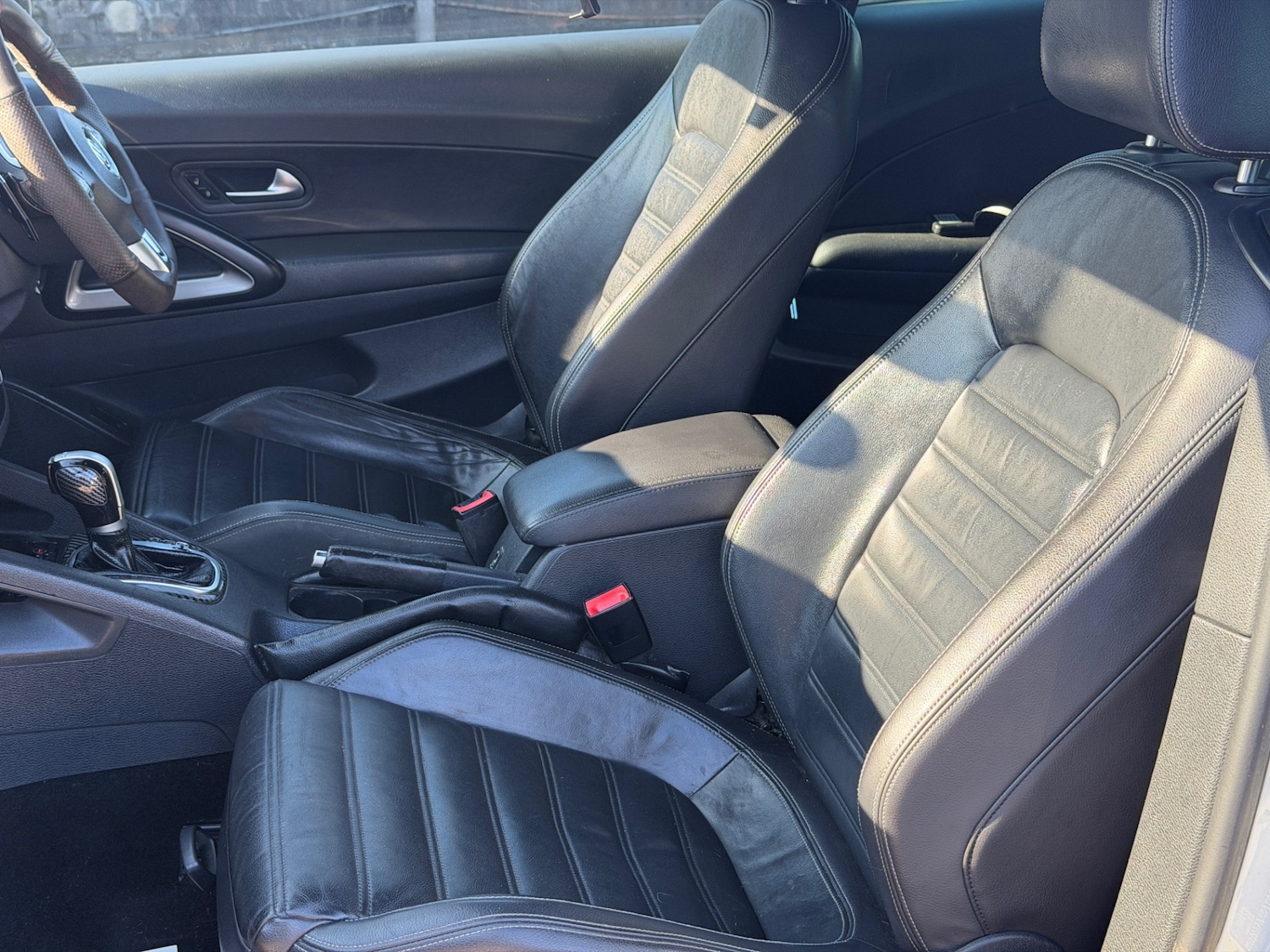 Used Volkswagen Scirocco 2010 for sale - 77974331: Photo 12