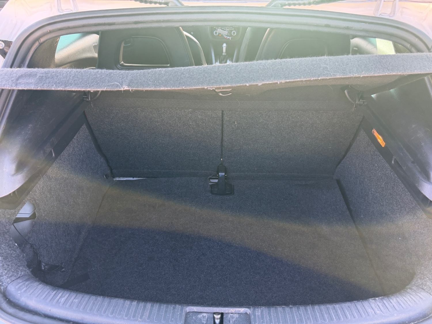 Used Volkswagen Scirocco 2010 for sale - 77974331: Photo 9