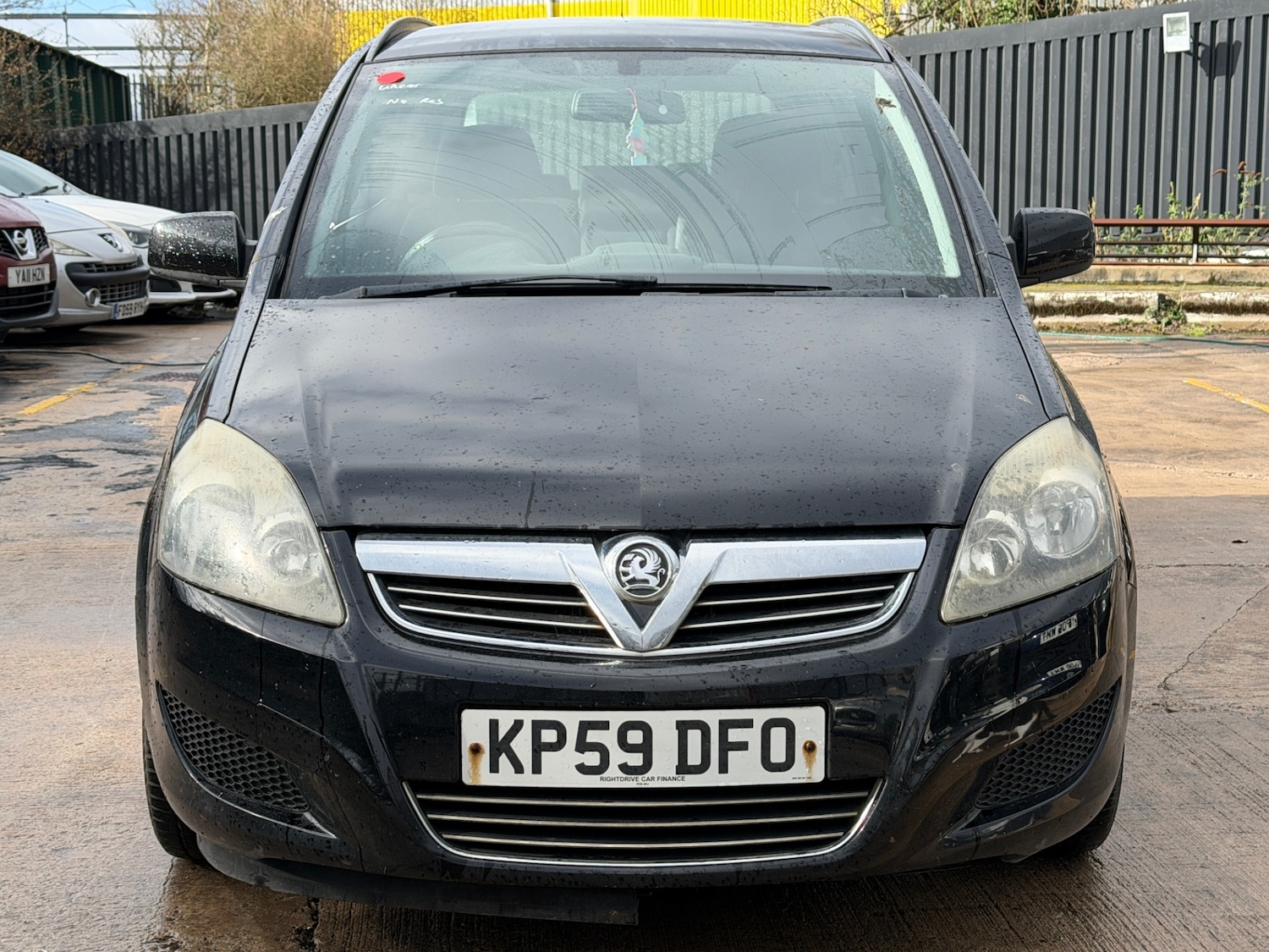 Used Vauxhall Zafira 2009 for sale - 77701936: Photo 2