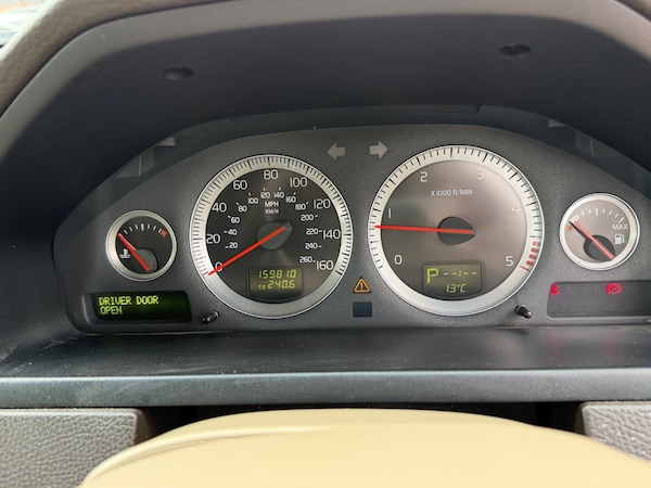 Used Volvo XC90 2006 for sale - 75676427: Photo 14