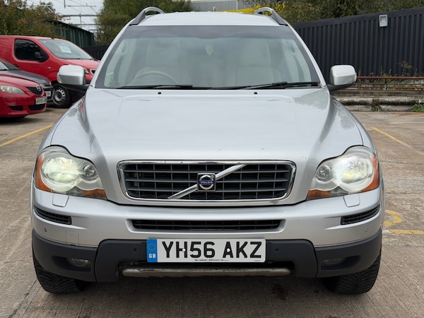 Used Volvo XC90 2006 for sale - 75676427: Photo 2