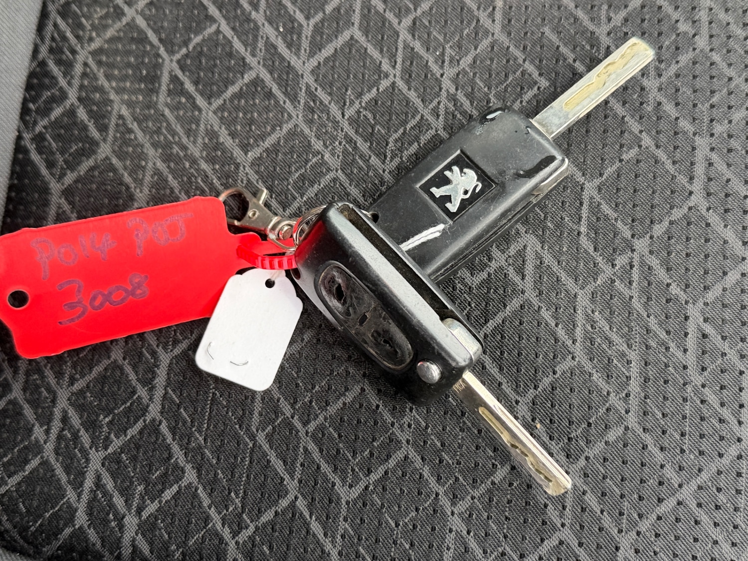 Used Peugeot 3008 2014 for sale - 77154676: Photo 21