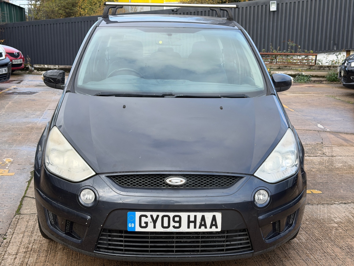 Used Ford S-Max 2009 for sale - 76555578: Photo 2