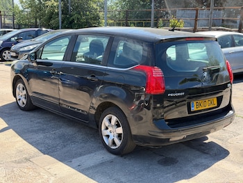 Used Peugeot 5008 2010 for sale - 78756405: Photo