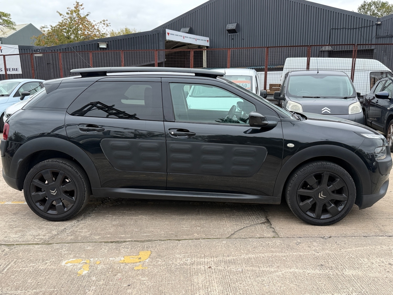 Used Citroen C4 Cactus 2015 for sale - 76297787: Photo 8