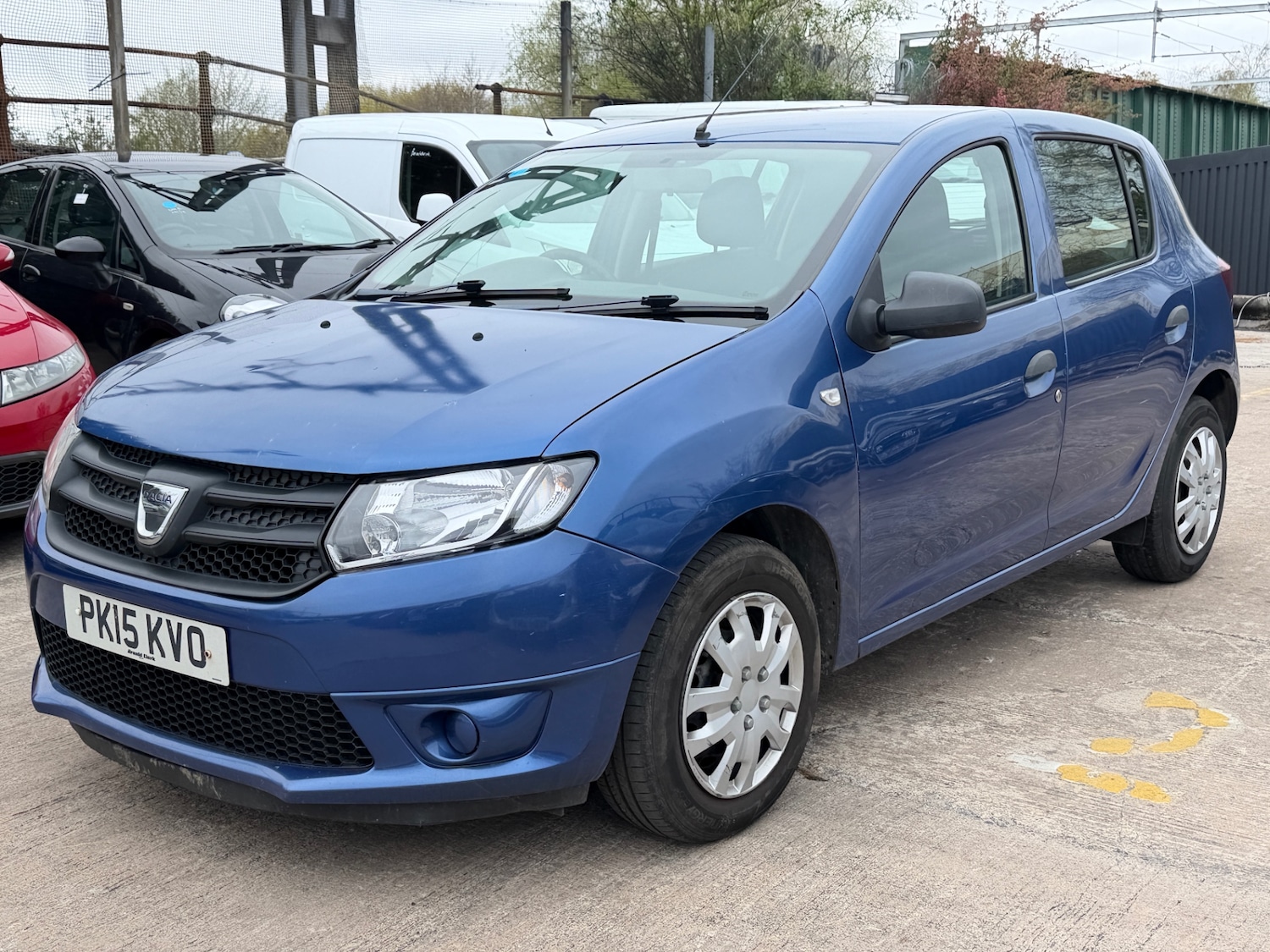 Used Dacia Sandero 2015 for sale - 78140431: Photo 2