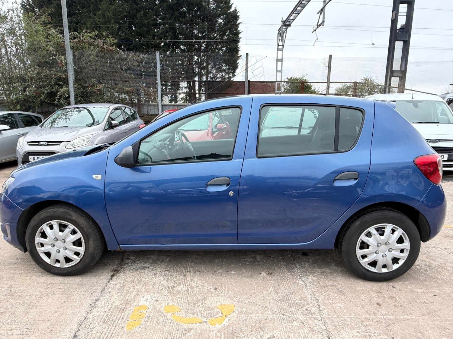 Used Dacia Sandero 2015 for sale - 78140431: Photo 4