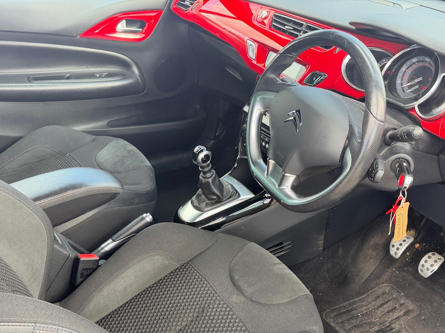 Used Citroen DS3 2013 for sale - 77894272: Photo 12