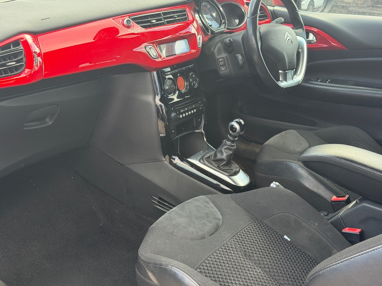 Used Citroen DS3 2013 for sale - 77894272: Photo 16