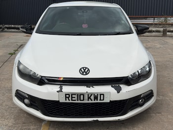 Used Volkswagen Scirocco 2010 for sale - 79382077: Photo