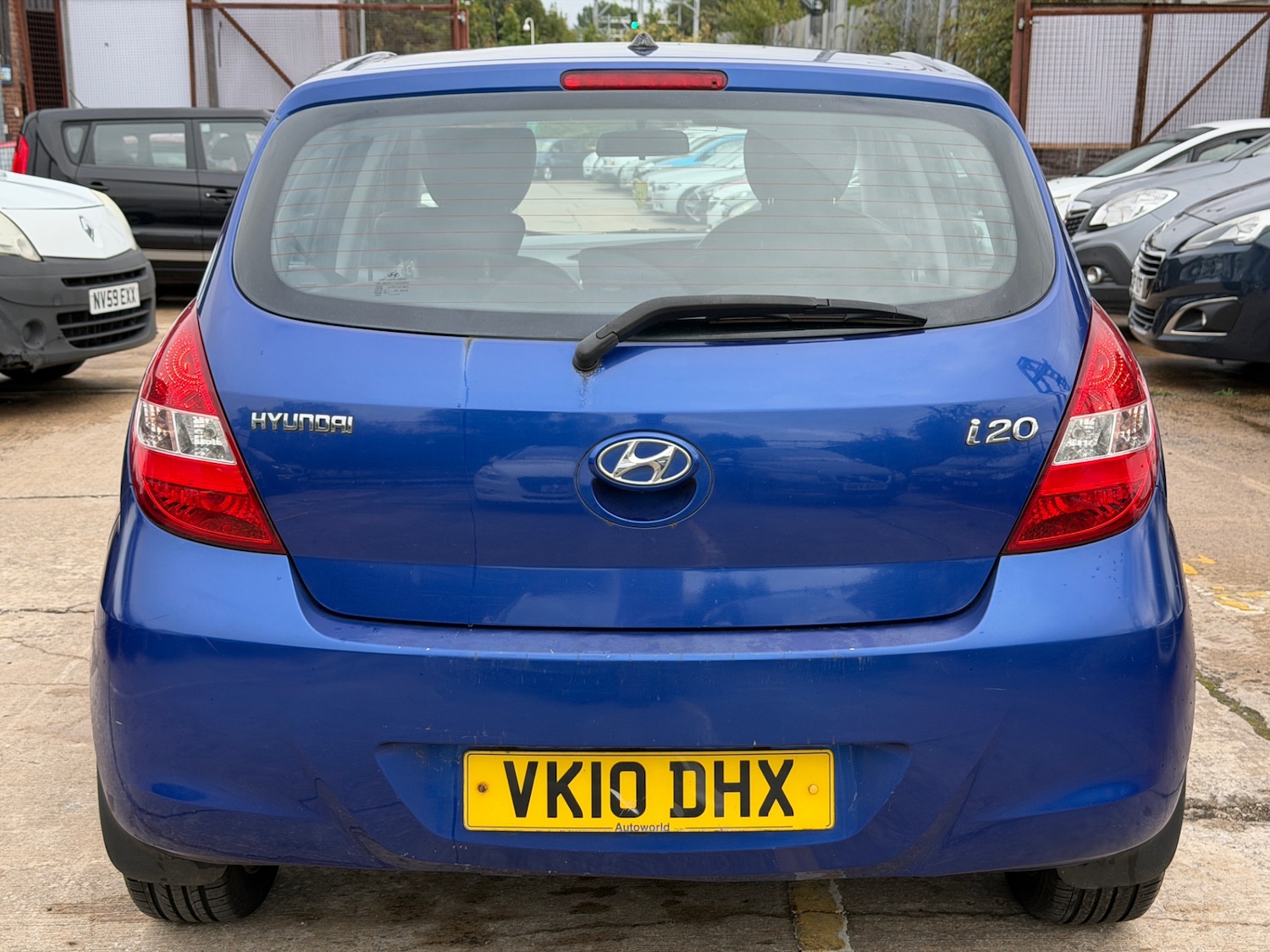 Used Hyundai i20 2010 for sale - 75996764: Photo 6