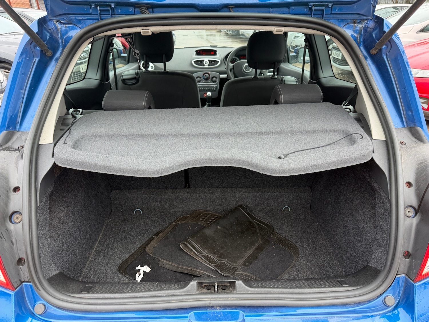 Used Renault Clio 2011 for sale - 78133476: Photo 15