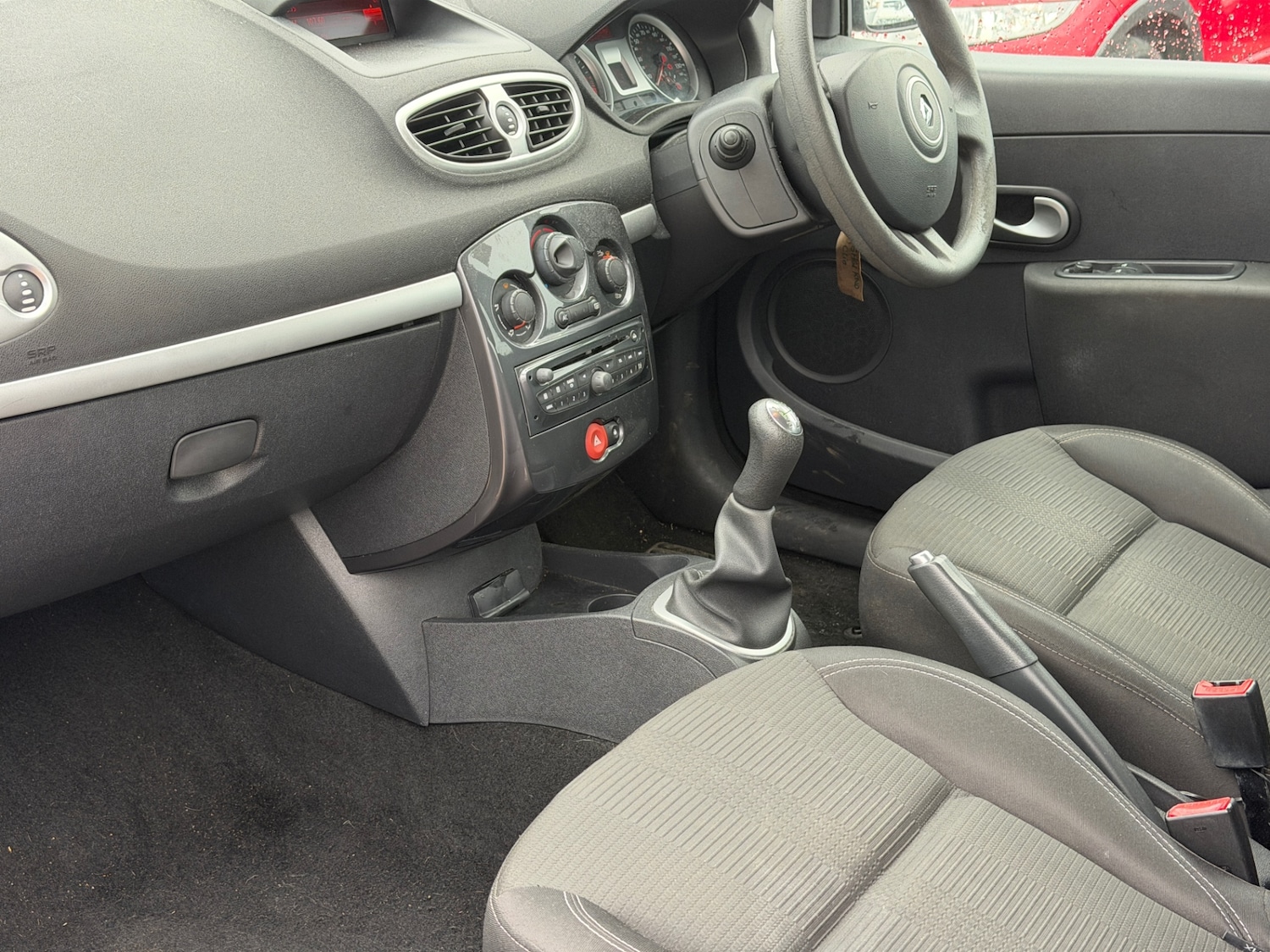 Used Renault Clio 2011 for sale - 78133476: Photo 16