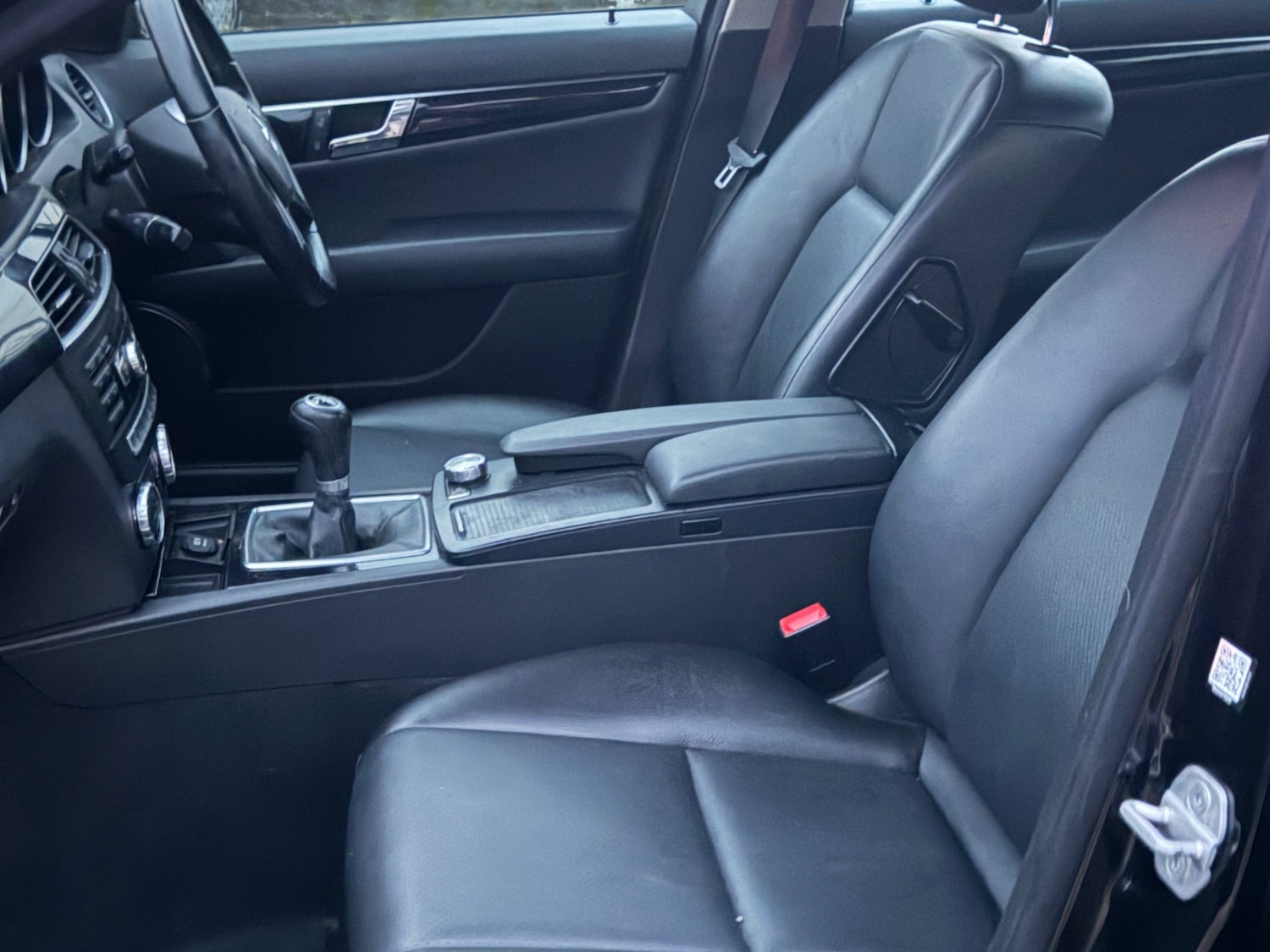 Used Mercedes-Benz C Class 2011 for sale - 76847980: Photo 16