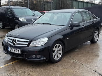 Used Mercedes-Benz C Class 2011 for sale - 76847980: Photo