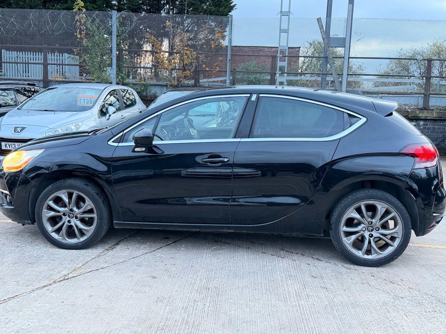Used Citroen DS4 2013 for sale - 76479976: Photo 3