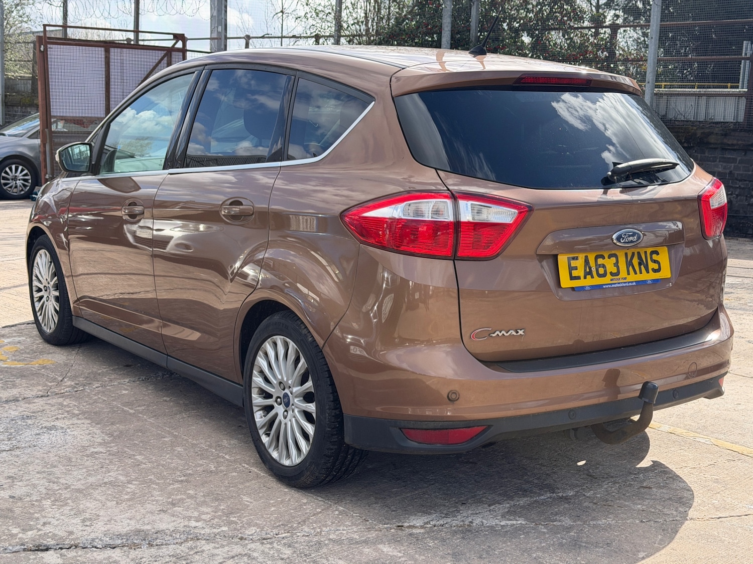 Used Ford C-Max 2013 for sale - 77894153: Photo 5