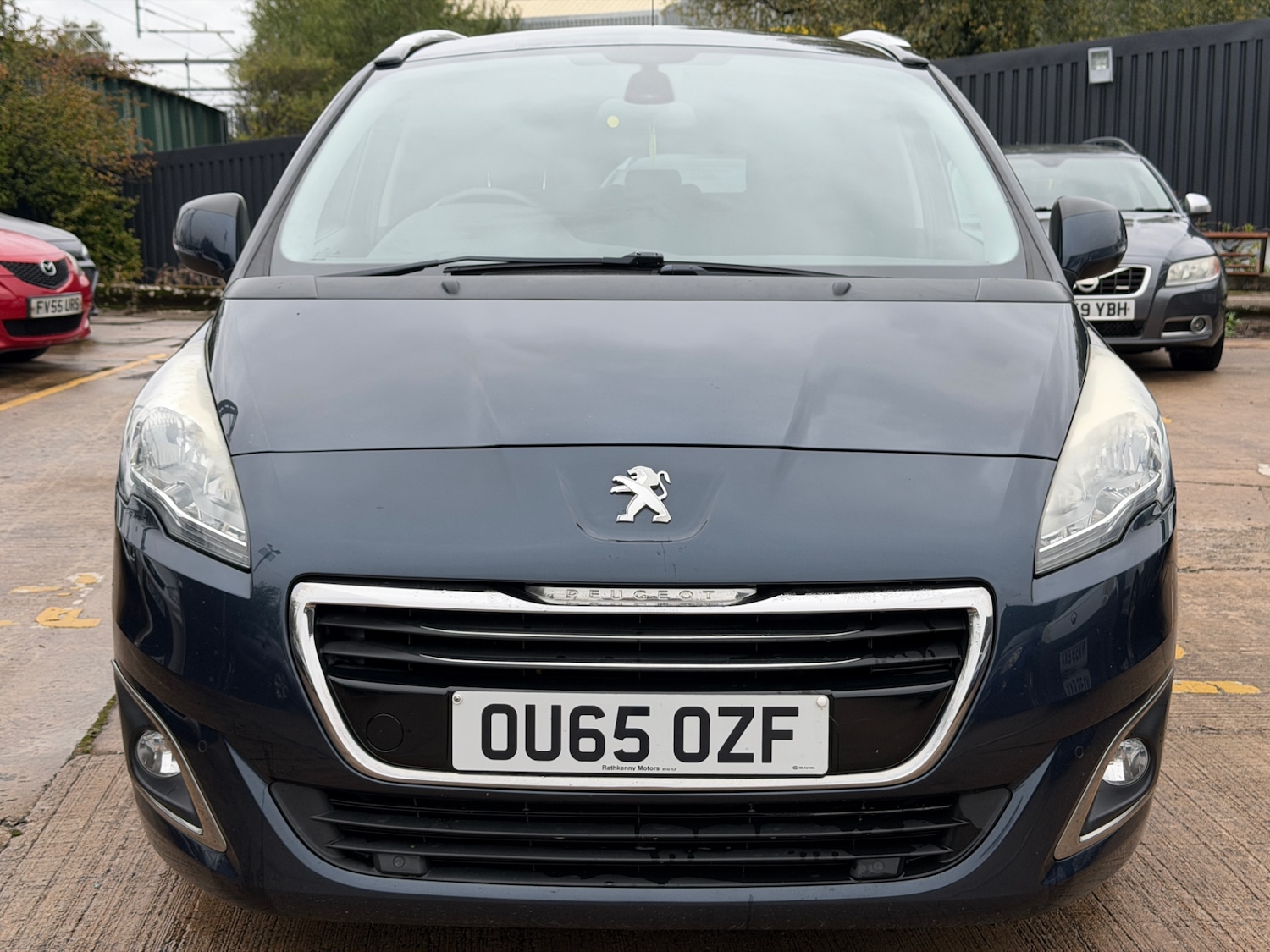 Used Peugeot 5008 2015 for sale - 76141076: Photo 3