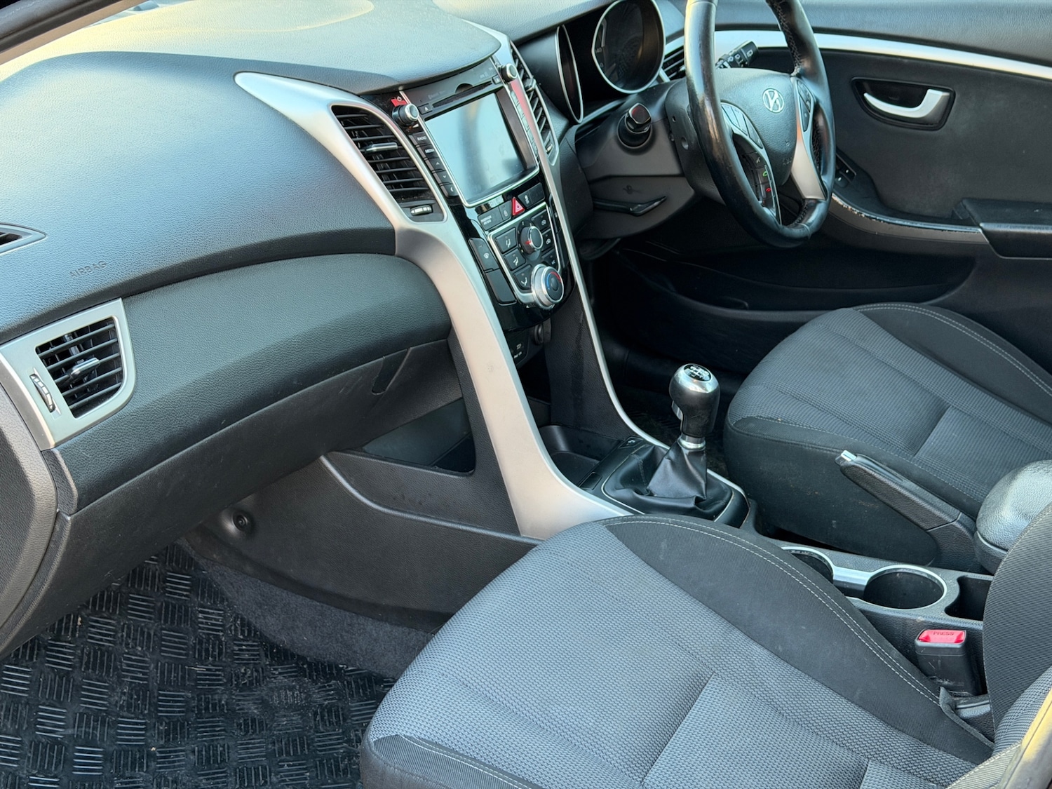 Used Hyundai i30 2016 for sale - 77001503: Photo 14