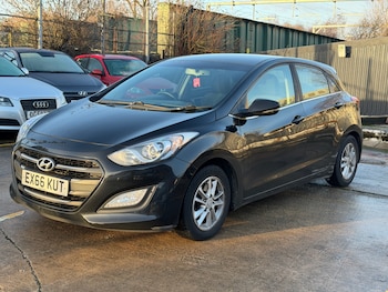 Used Hyundai i30 2016 for sale - 77001503: Photo
