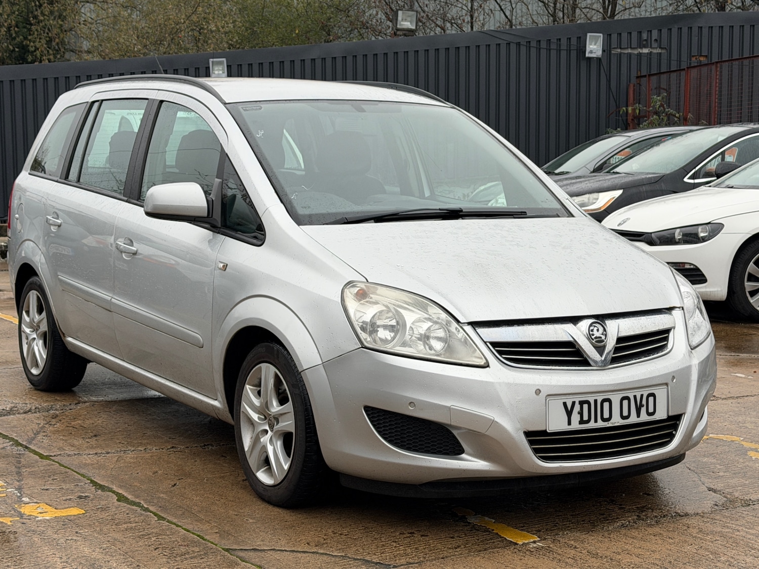 Used Vauxhall Zafira 2010 for sale - 76665951: Photo 1
