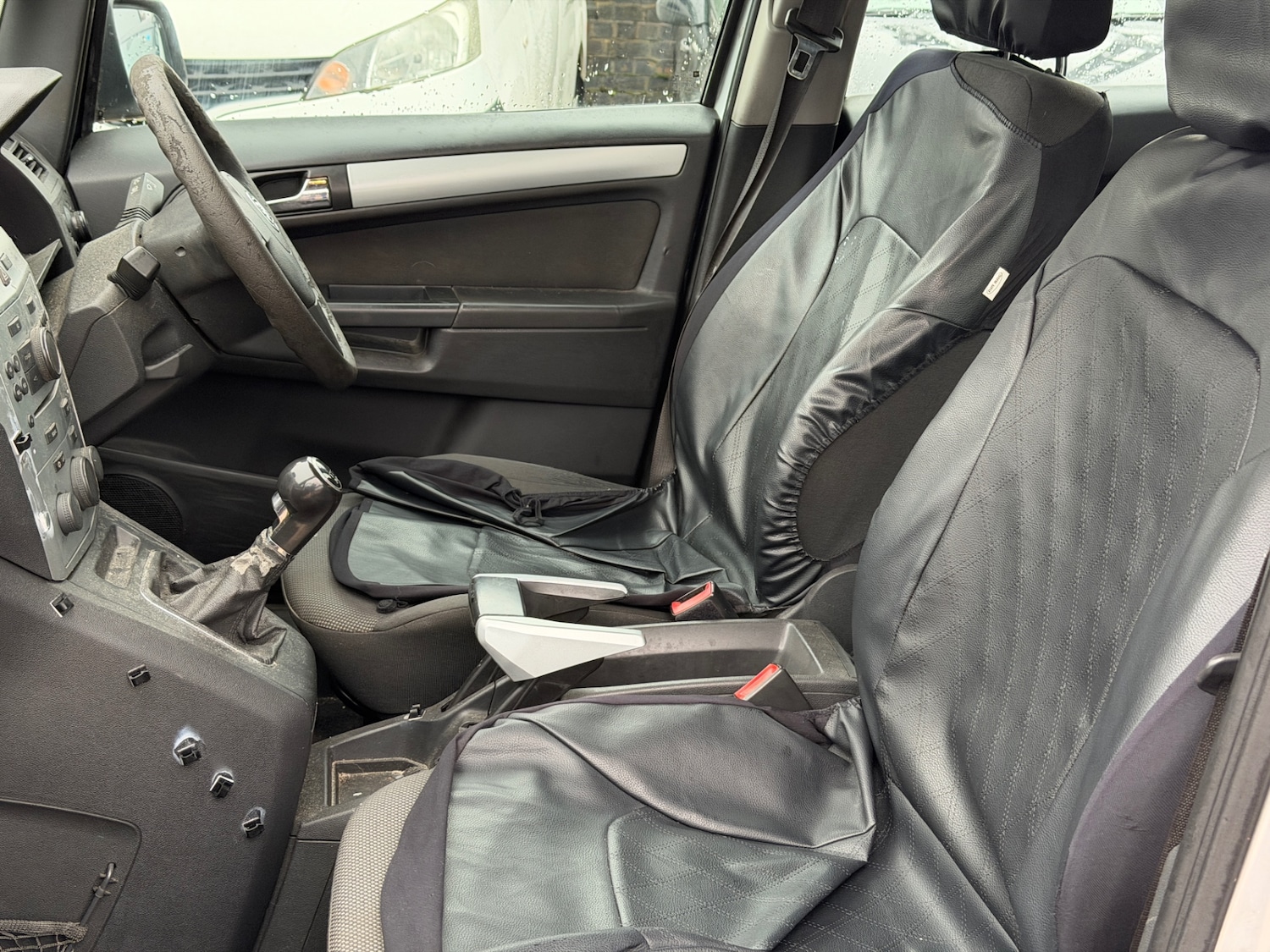 Used Vauxhall Zafira 2010 for sale - 76665951: Photo 16