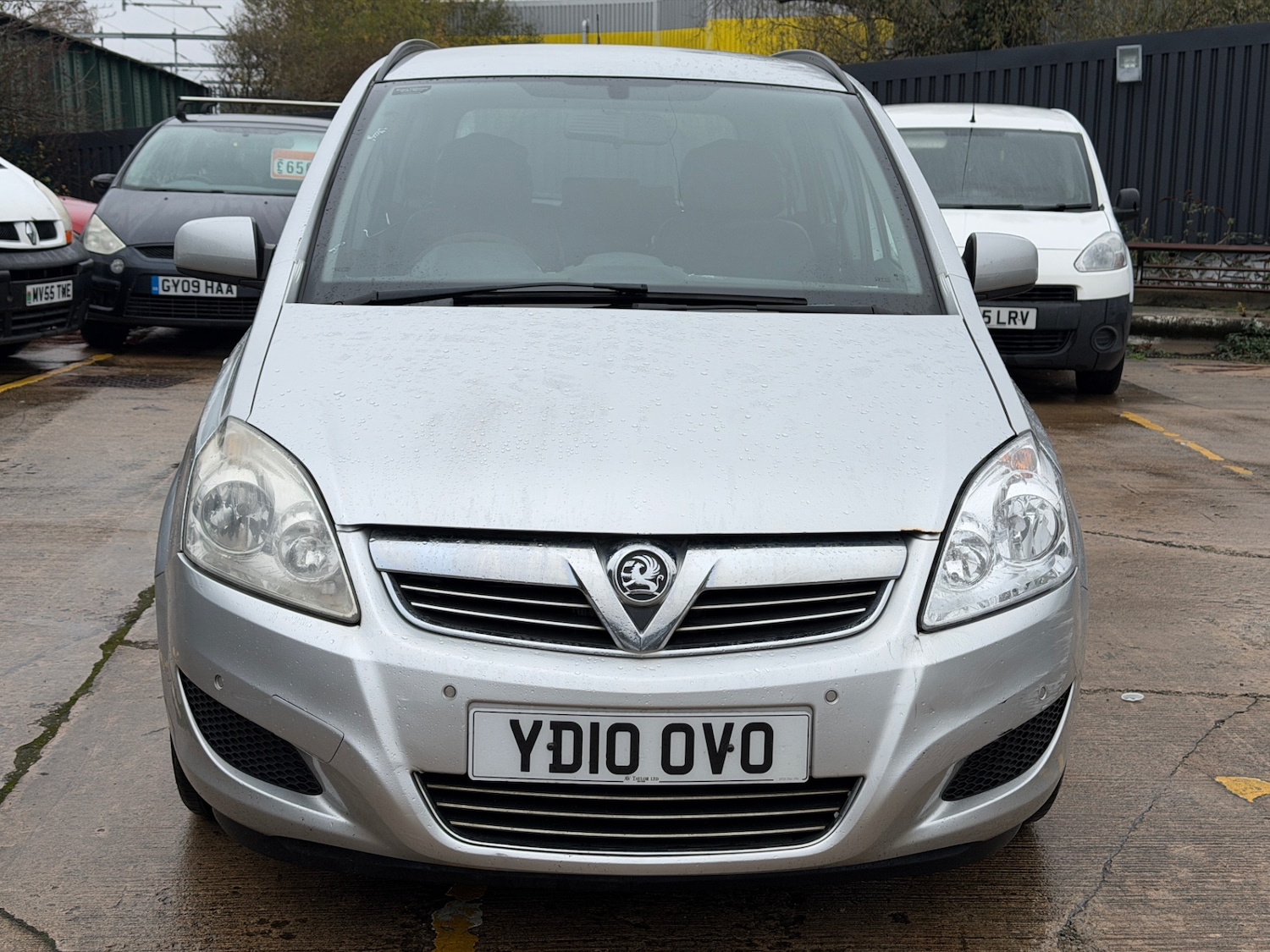 Used Vauxhall Zafira 2010 for sale - 76665951: Photo 3