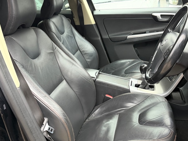 Used Volvo XC60 2009 for sale - 76298080: Photo 8