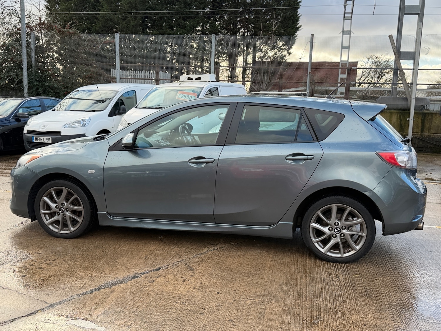 Used Mazda Mazda3 2013 for sale - 77154672: Photo 4