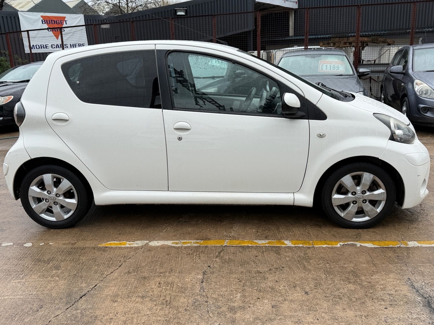 Used Toyota AYGO 2013 for sale - 78053156: Photo 10