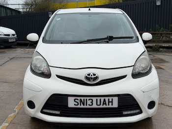 Used Toyota AYGO 2013 for sale - 78053156: Photo