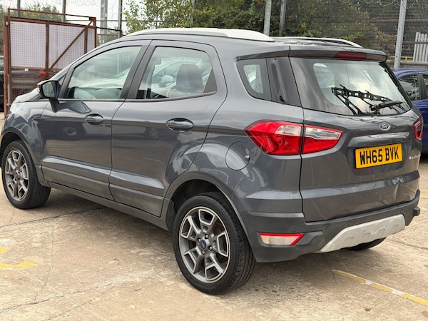 Used Ford Ecosport 2016 for sale - 76091952: Photo 5