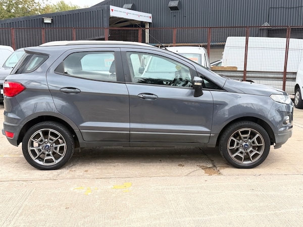 Used Ford Ecosport 2016 for sale - 76091952: Photo 8