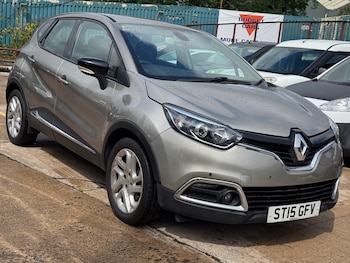 Used Renault Captur 2015 for sale - 75517684: Photo