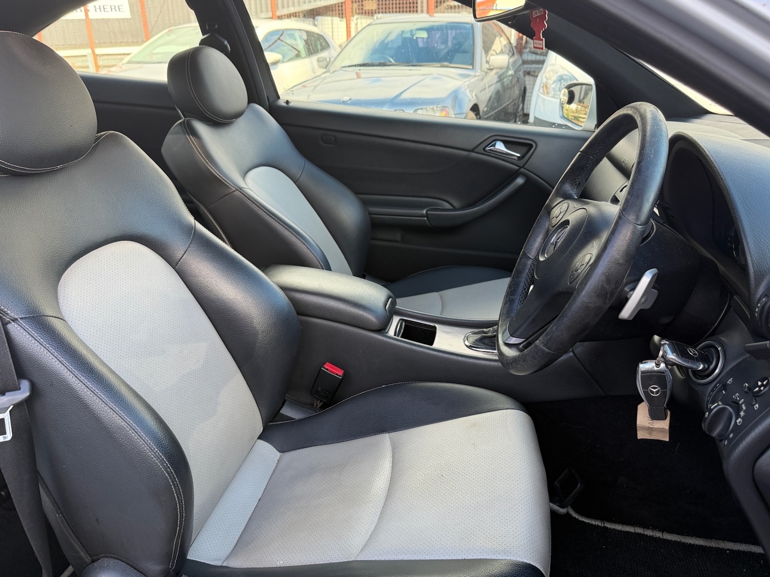 Used Mercedes-Benz CLC Class 2008 for sale - 76436607: Photo 9