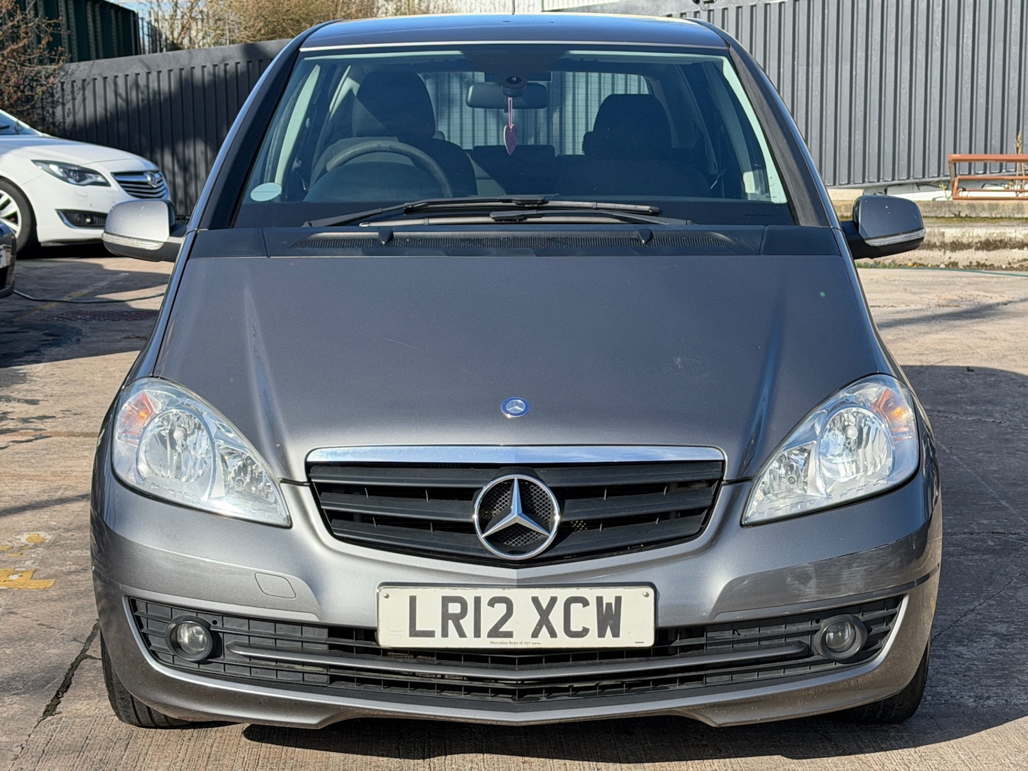 Used Mercedes-Benz A-Class 2012 for sale - 77736069: Photo 3