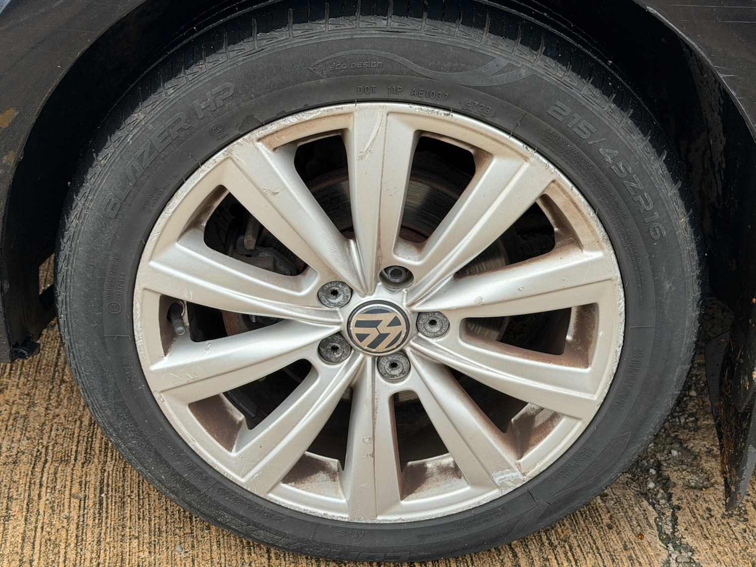 Used Volkswagen Polo 2011 for sale - 77220315: Photo 9