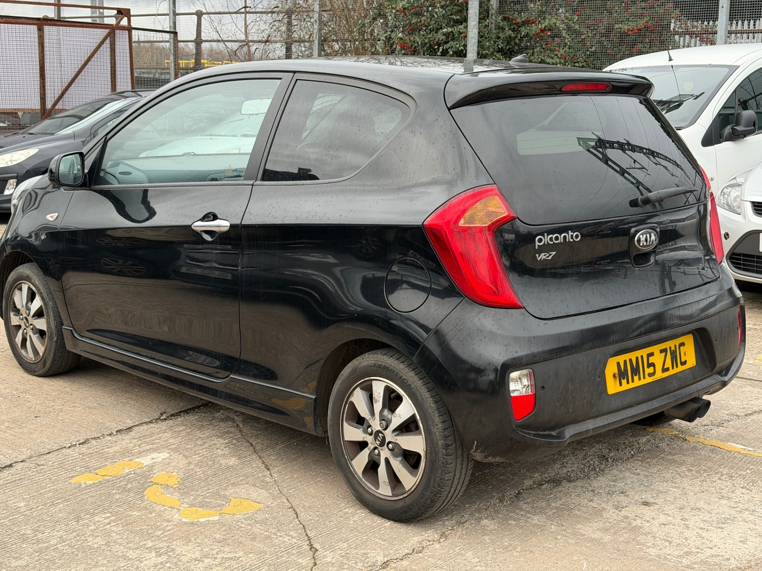 Used Kia Picanto 2015 for sale - 77462890: Photo 5