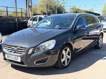 Used Volvo V60 2013 for sale - 78374043: Photo